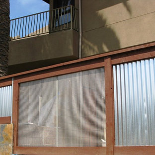 Design ideas for a contemporary landscaping in San Diego.