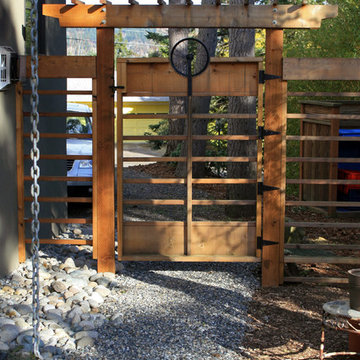 Deer-proof fence and gate incorporates cycling detail