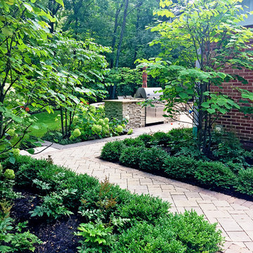 Deerfield Residence - Garden Entry Path