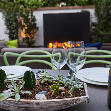 Dining with Fire Pit