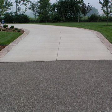 Dirveway with stamp border