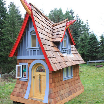 Dragon Playhouse