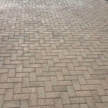 Driveway Repair, Pressure Wash and Sealant