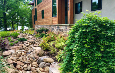 Yard of the Week: Lake House Landscape Composed Like a Symphony