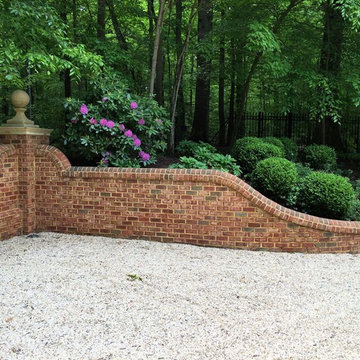 Elegant Curving Brick Walls