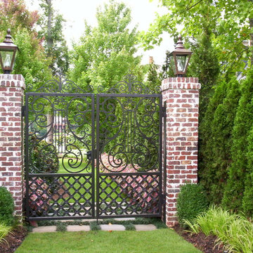 Elegant Georgian Manor House & Garden