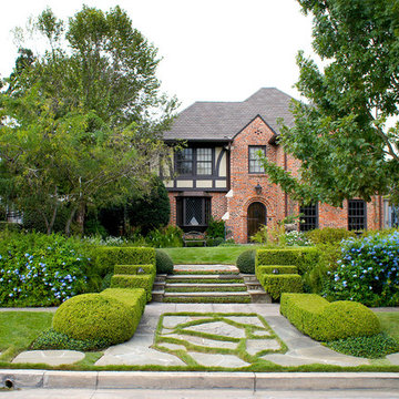 English Tudor Cottage - River Oaks, Houston