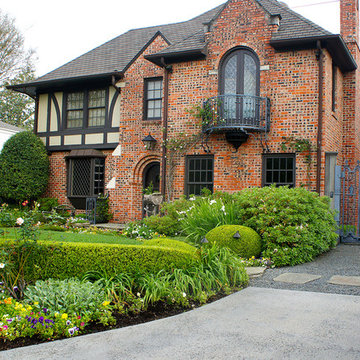 English Tudor Cottage - River Oaks, Houston