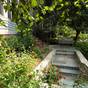 Entry Gardens