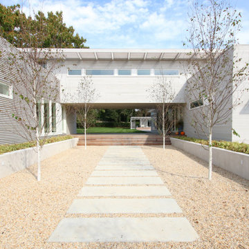 Entry Tree Court