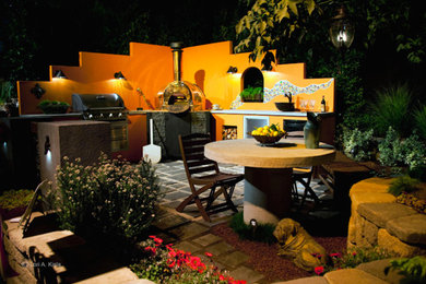 Design ideas for a contemporary landscaping in San Diego.