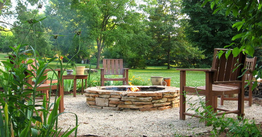 How to Make a Stacked Stone Fire Pit