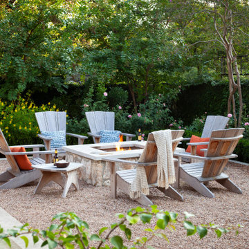 Firepit and Entertaining