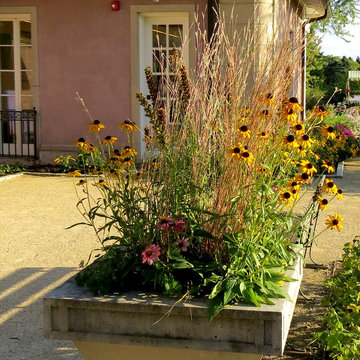 Formal Gardens with Native Plants