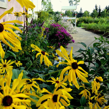 Formal Gardens with Native Plants