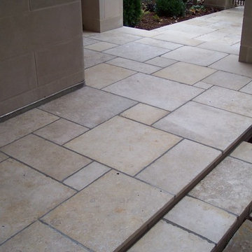 Formal Limestone in Lincoln Park