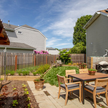 French Inspiration - Suburban Gardenside