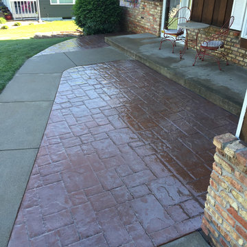 Front entry- random square stamped pattern 1/2