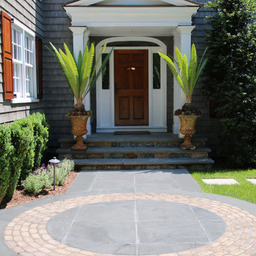 Front entry with bluestone