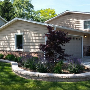 Front Yard Retaining Wall | Houzz