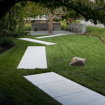 Front Yard Retreat