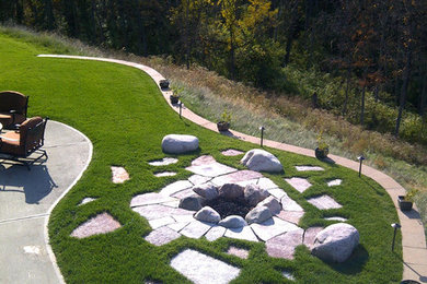 This is an example of a mid-sized hillside landscaping in Cincinnati.