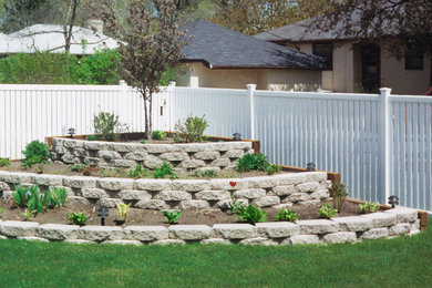 Inspiration for a southwestern landscaping in Vancouver.