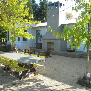Landhausstil Garten mit Kamin in San Francisco