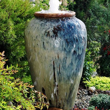 Garden Fountain Vase