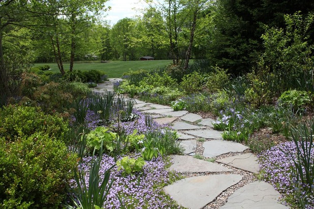 American Traditional Garden by The Todd Group