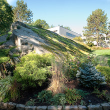 Outcropping style landscaping