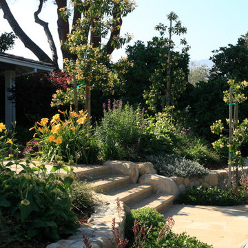 Goleta Residence Entryway