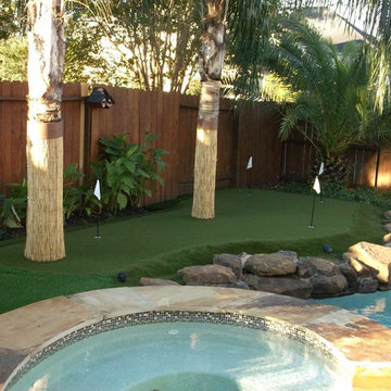 Golf and Putting Greens with Artificial Grass