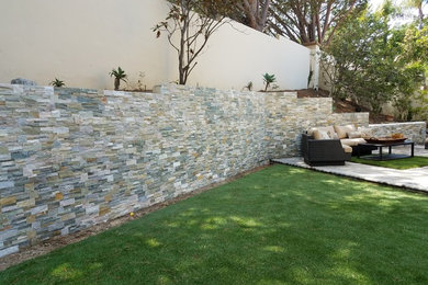 Gorgeous Stone Wall on Outdoor Patio