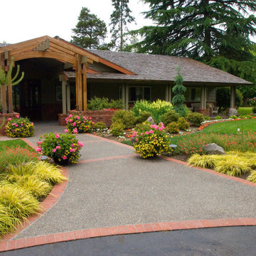 Grand Front Entry