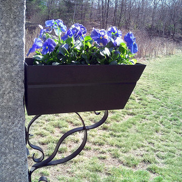 Granite Flower Box Post