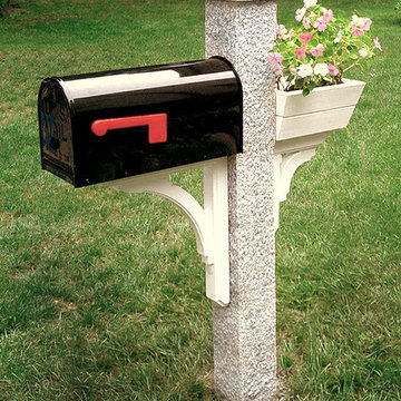 Granite Mailbox Post with Wood Flower Box