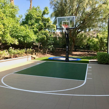 Great Backyard Court in small outdoor space