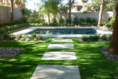 Photo of a modern landscaping in Las Vegas.