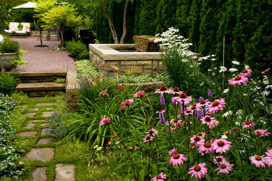 Design ideas for a traditional landscaping in Boise.
