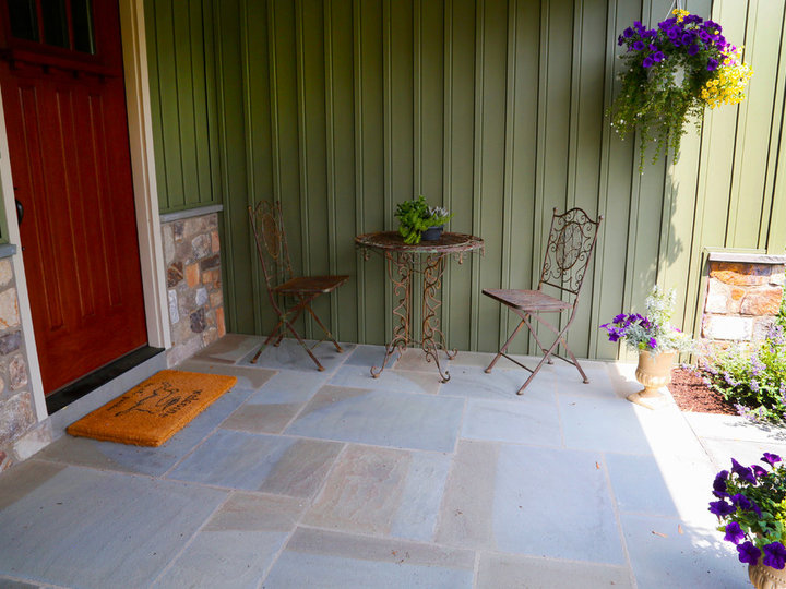 Front Yard - Natural Stone Pavers
