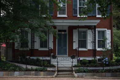Photo of a traditional front yard formal garden in Philadelphia.