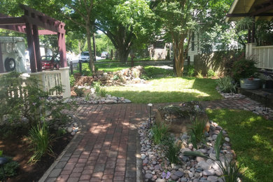 This is an example of a craftsman landscaping in Austin.