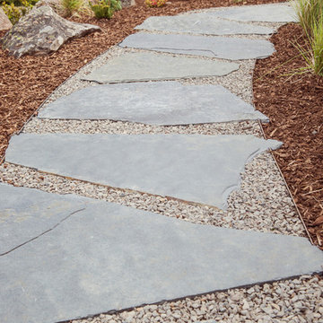 Iron Mountain Flagstone + Gravel Walkway