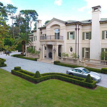 Italian Estate – Memorial