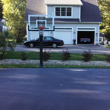 James R's Pro Dunk Gold Basketball System on a 30x38 in Hebron, CT
