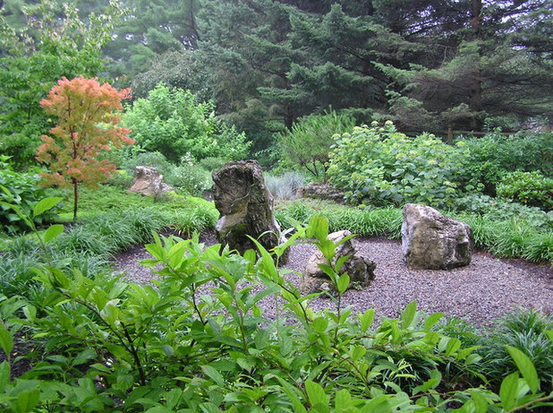 Asian Garden by Garden Design, Inc.