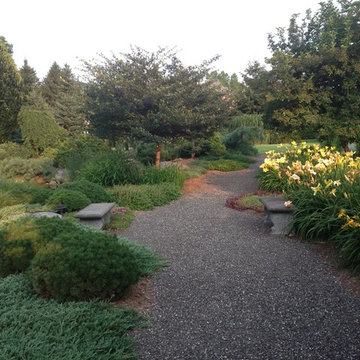 Japanese Garden: pea stone walk and gardens, different area.