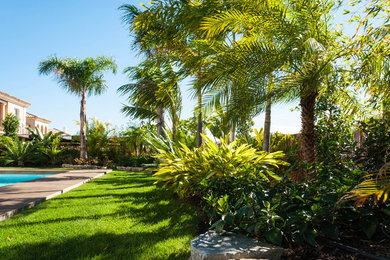 Jardín tropical en Villa de lujo