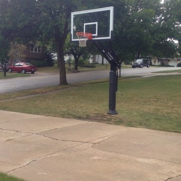 Jeffrey B's Pro Dunk Platinum Basketball System on a 40x15 in Morris, IL